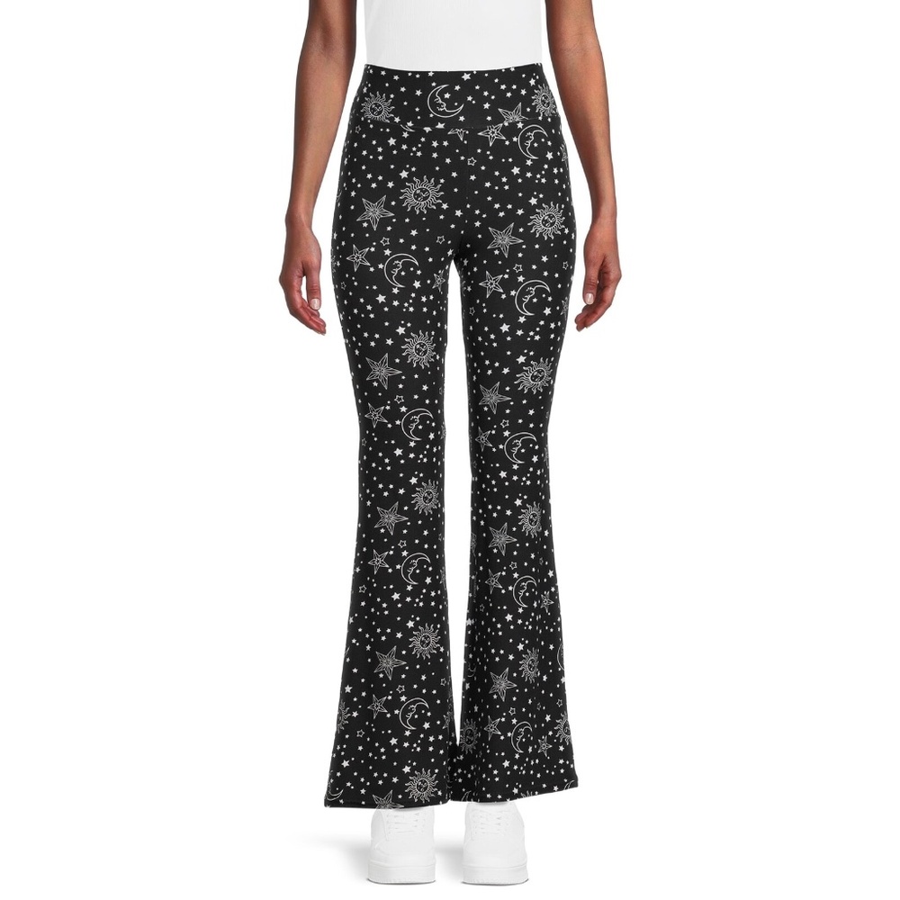 No boundaries black mom and stars flare leggings